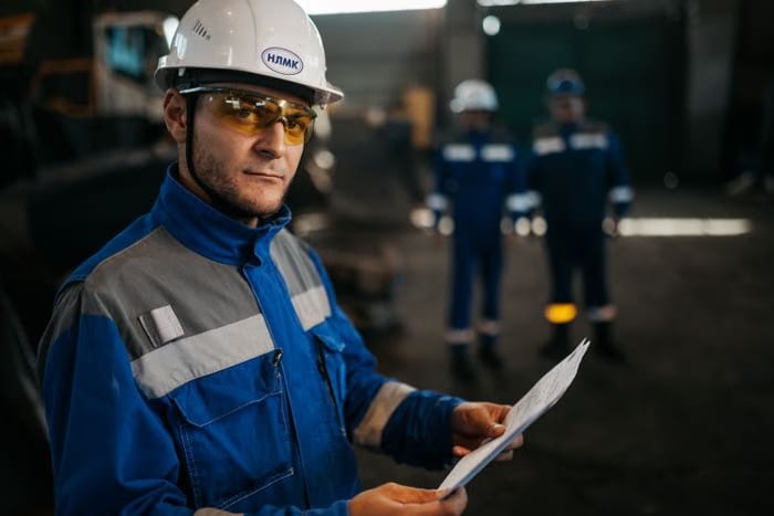Machines, énergie et innovation : les grandes étapes de la modernisation industrielle