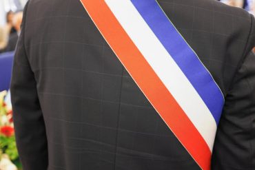 Pourquoi les cérémonies en mairie restent si codifiées ?