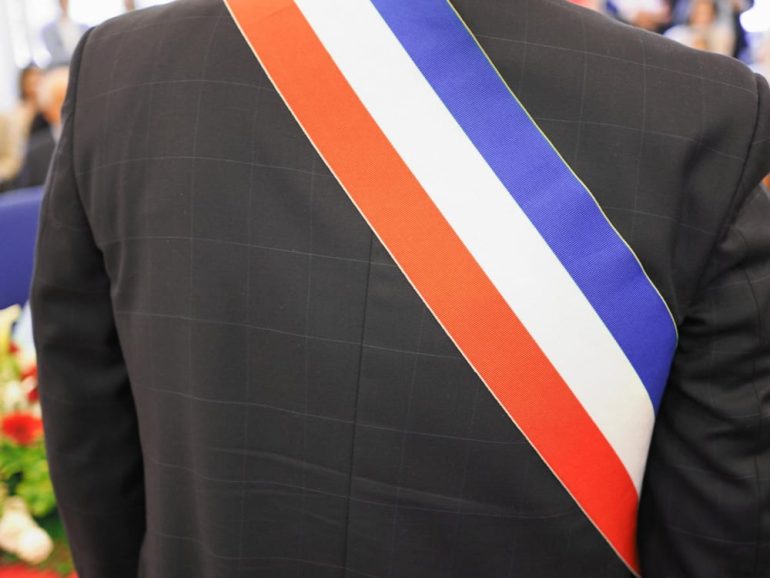 Pourquoi les cérémonies en mairie restent si codifiées ?